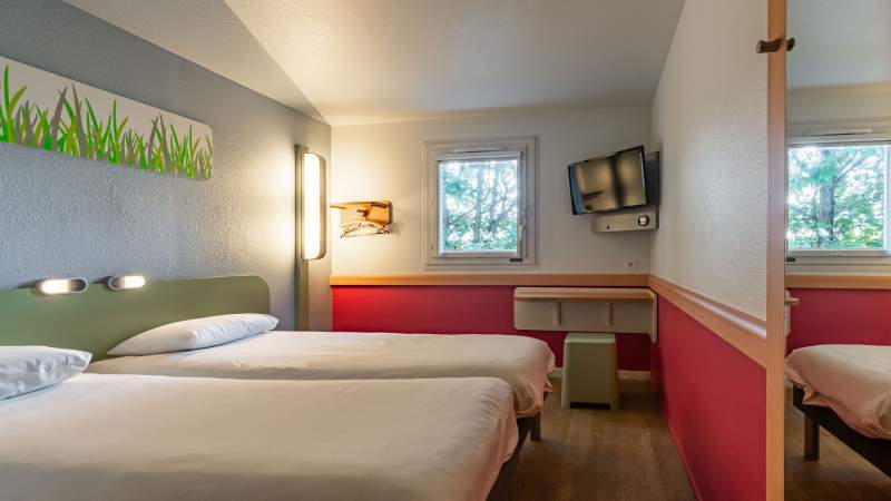 → Ibis Budget Pontault-Combault · 2-star Hotel 