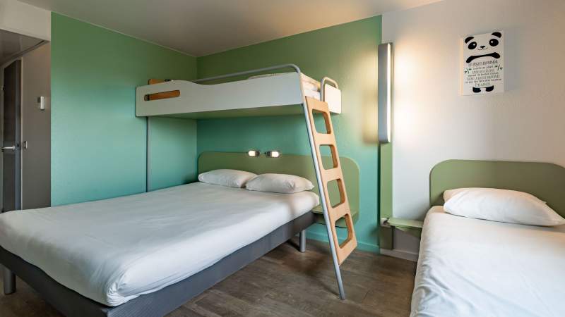 → Ibis Budget Pontault-Combault · 2-star Hotel 